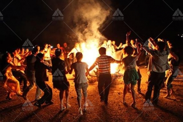 如何组织冬季团建篝火晚会？