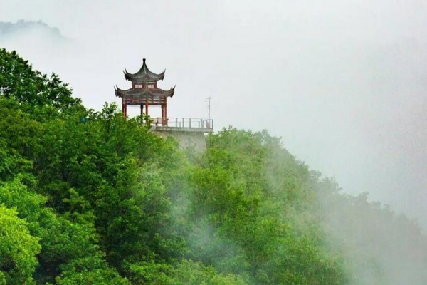 1日徒步团建：8公里登山步道  -  欣赏云蒙风光美景