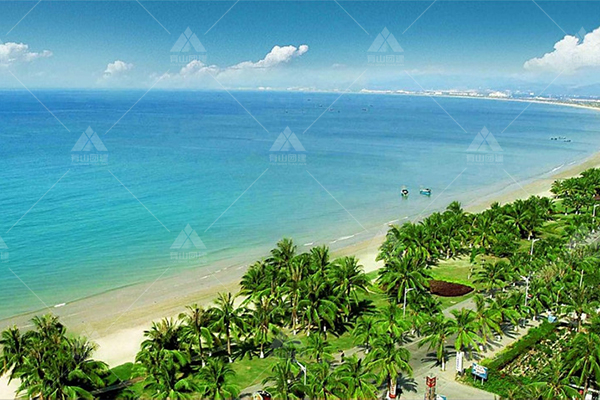 椰林树影，海浪沙滩，如画风景-海南三亚团建不可错过_1