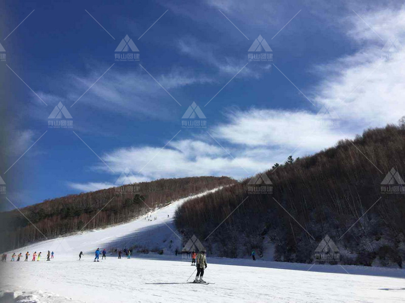 团建狂欢就选北京怀北国际滑雪场！_4