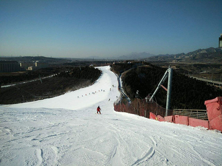 滑雪季 ！2022冬奥会！北京十家滑雪场地的攻略！_7