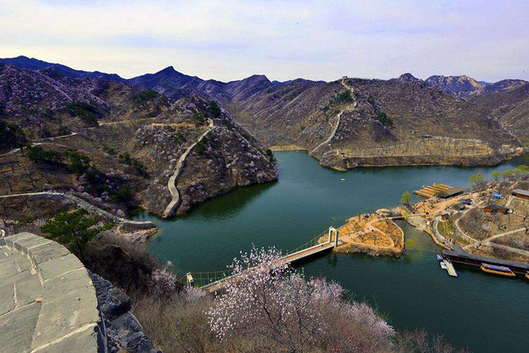 京城性價比高的戶外團建目的地——黃花城水長城_2