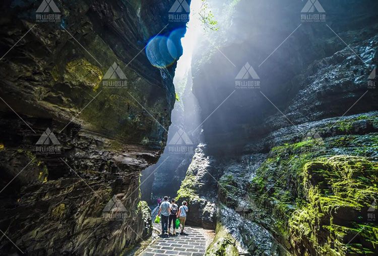 野三坡百里峡是京西旅游景区点中最耀眼的一颗璀璨明珠_2